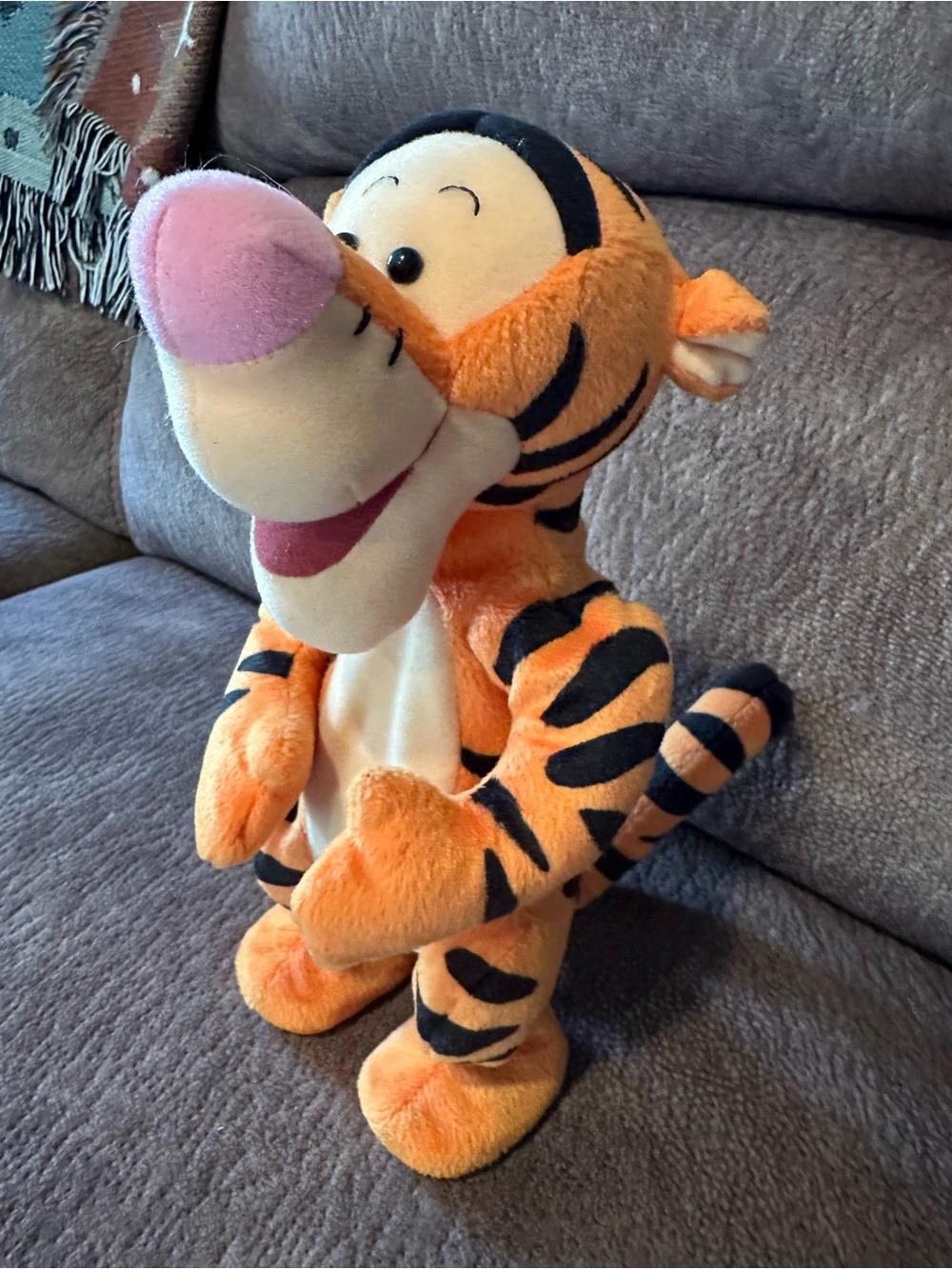Vtg Mattel Bouncing Tigger Talking Singing 12” Plush Fully Tested and Working